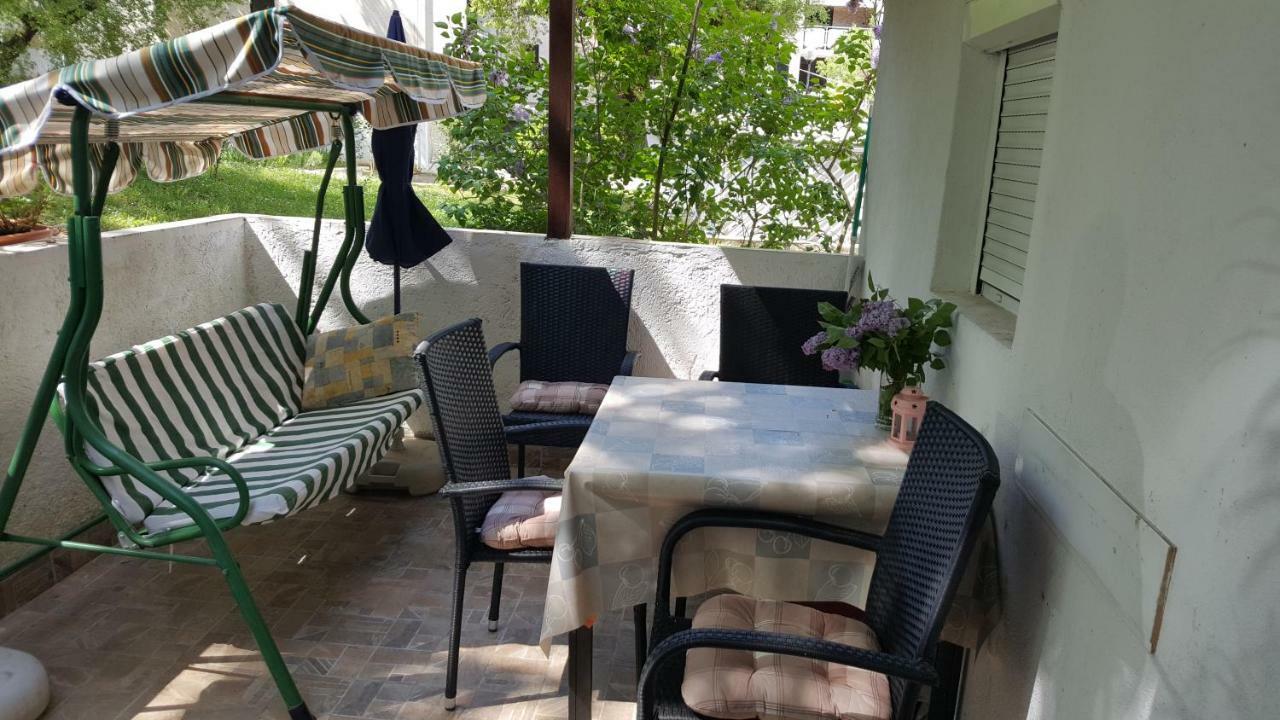 Apartman Garden ポレッチ エクステリア 写真