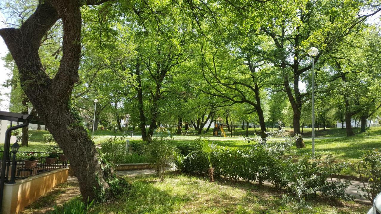 Apartman Garden ポレッチ エクステリア 写真